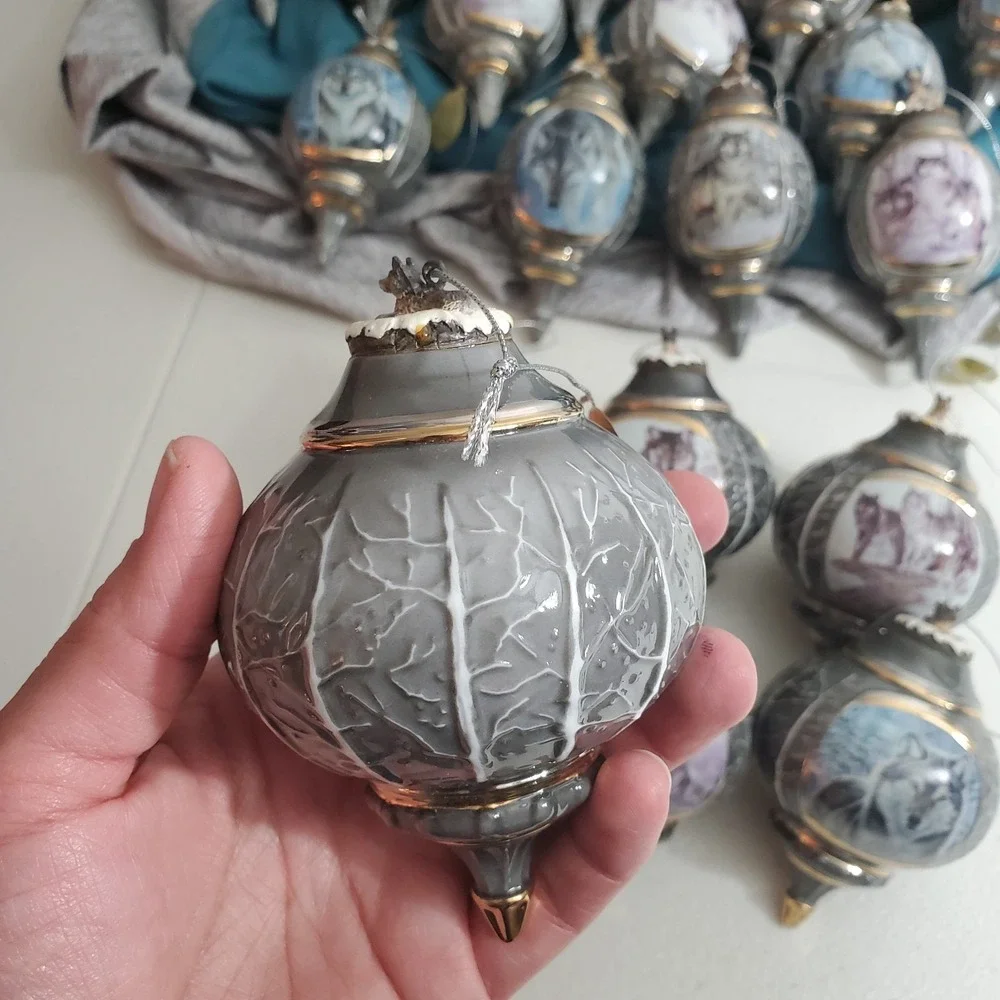 20 Pc Bradford Exchange‎ Voices of the Wilderness Wolves Porcelain Ornaments VTG
